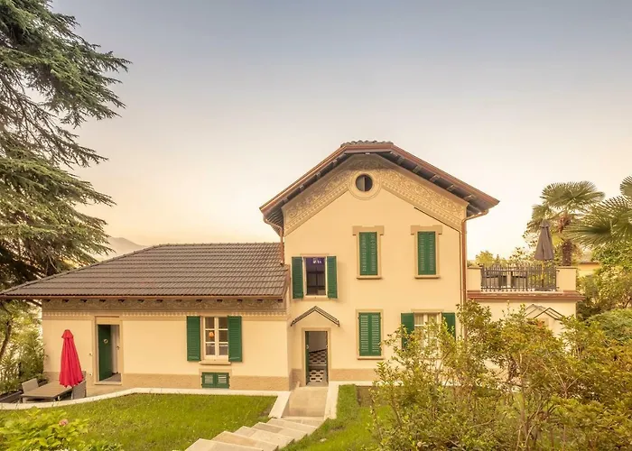 Giardini Magnolia 아파트 *